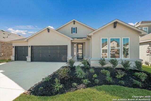 453 Vamanos, Boerne