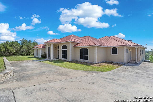 165 County Road 2740, Mico