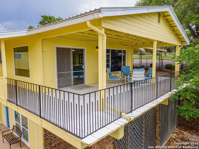 100 Kings, Cottonwood Shores