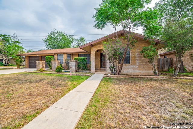 2523 Turkey Oak, San Antonio