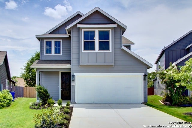 893 Farmhouse Trail, New Braunfels