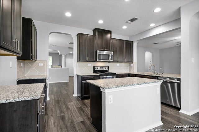 308 Landmark Way, Cibolo