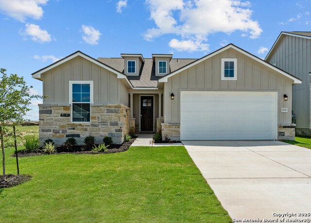 2050 Newforest Peak, New Braunfels