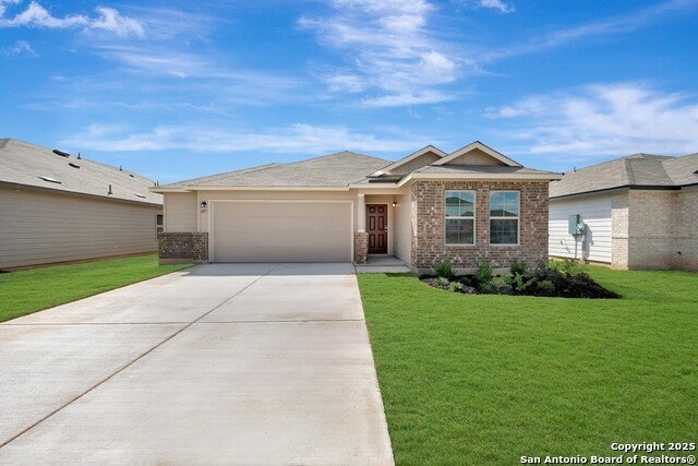 1117 Limestone Ridge, Seguin