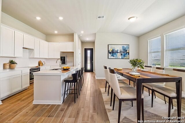 9917 Paladin Ridge, San Antonio