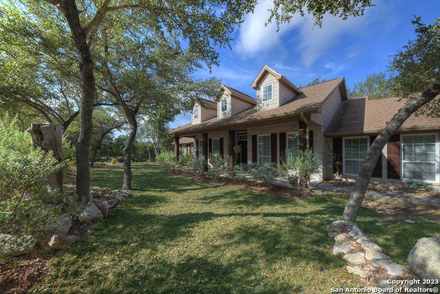 2305 Rocky Ridge Loop, Canyon Lake