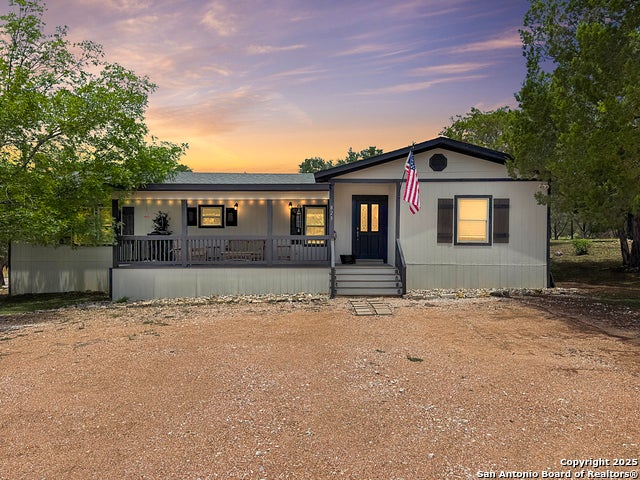 823 Trail Crest, Canyon Lake