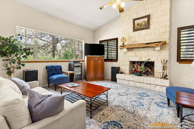 585 Fawnwood, New Braunfels