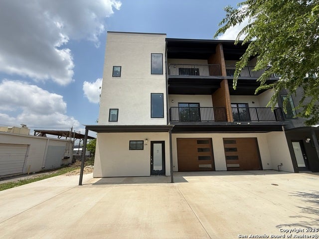 715 Ogden #104, San Antonio