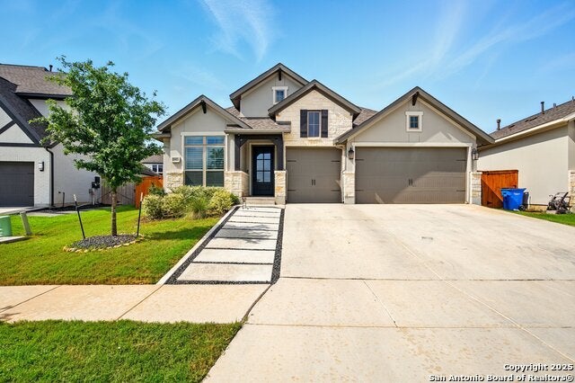 1911 Peres, New Braunfels