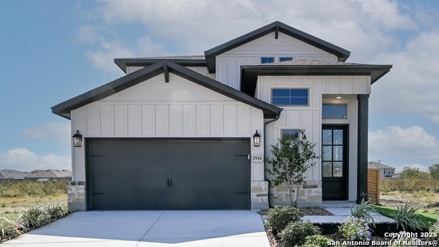 1914 Friedrich Way, New Braunfels