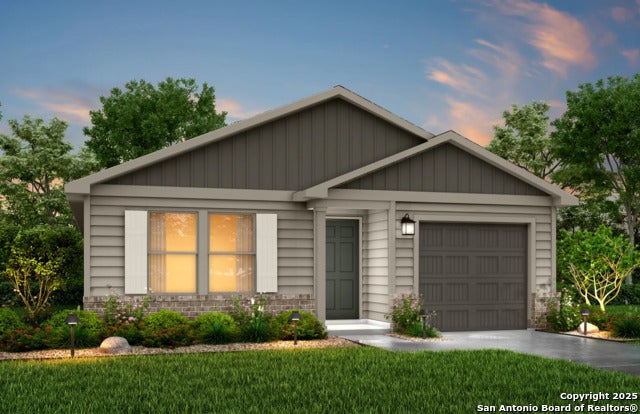 712 Mariposa Lane, Kenedy