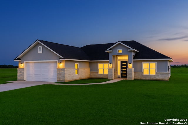 105 Merion Ln, La Vernia