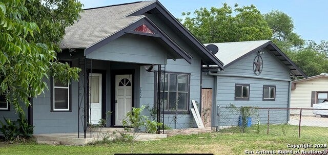 335 E San Antonio St, Marion