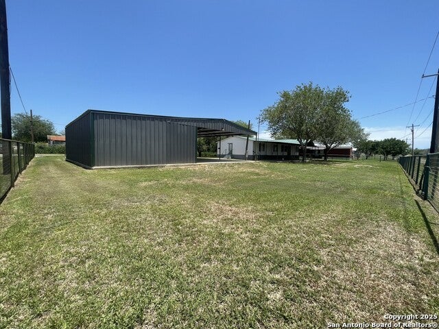 207 S Edwards, Charlotte