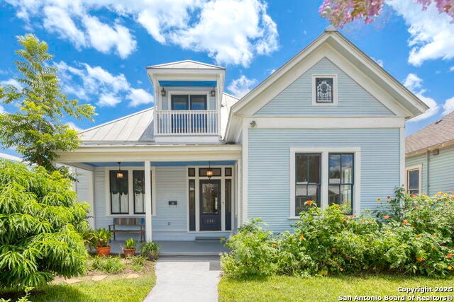 110 Vitra, San Antonio