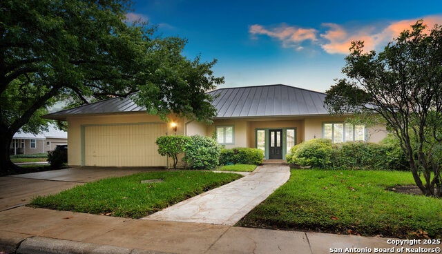 1 Kensington Ct, San Antonio