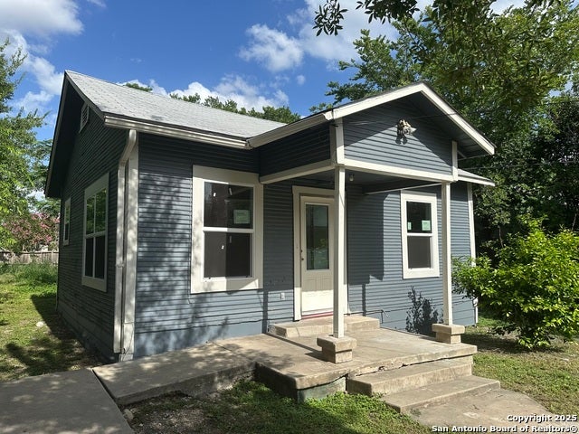 606 Nw 20th, San Antonio