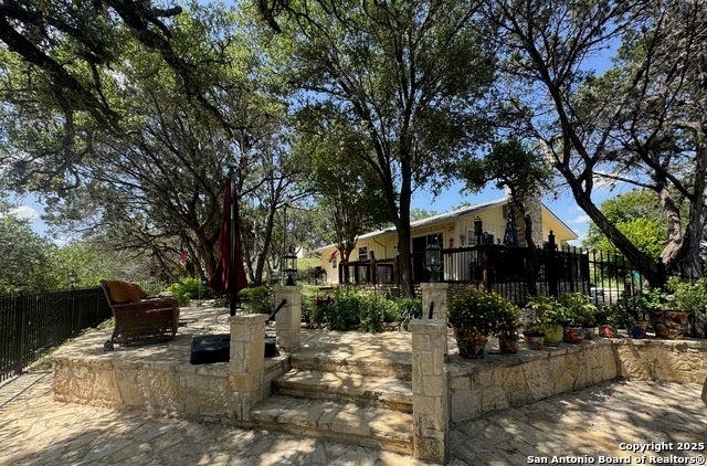 354 Red Bluff, Pipe Creek