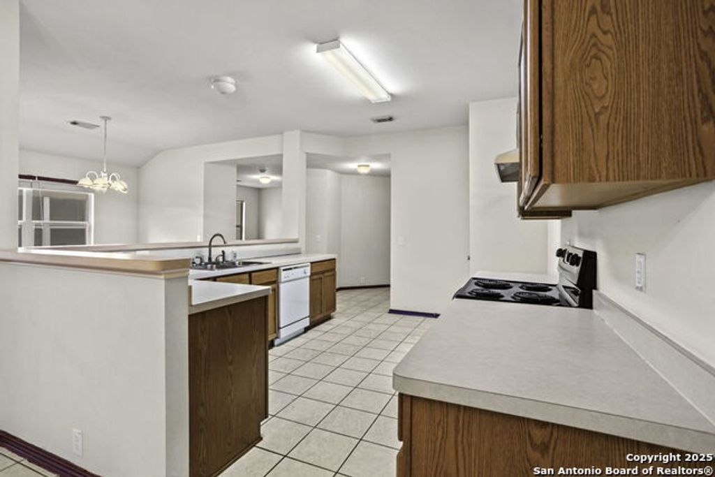13218 Regency Forest, San Antonio