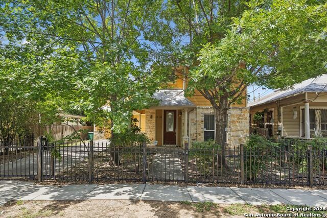 214 Vance St, San Antonio