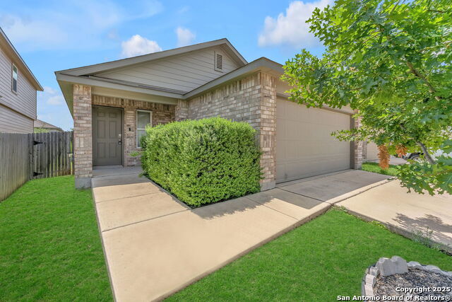 3407 Angus Crossing, San Antonio