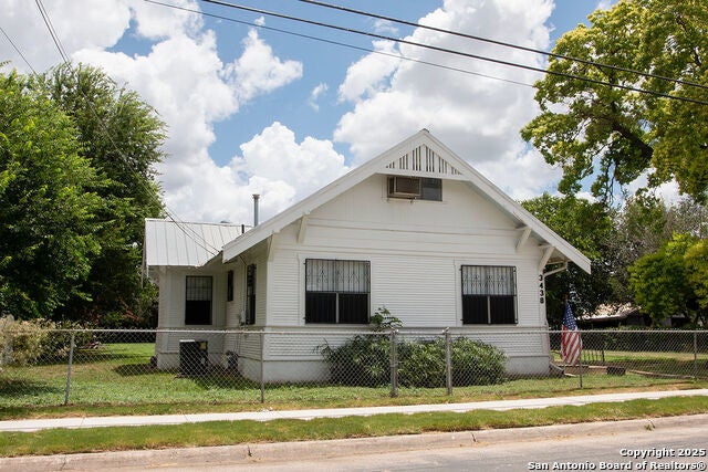 3438 Weir, San Antonio