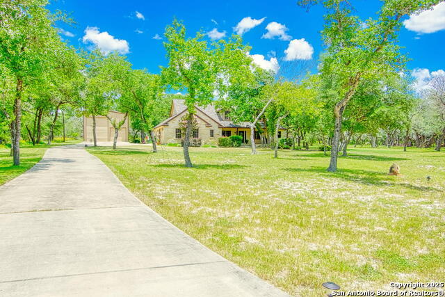 536 Rose Branch Dr, La Vernia