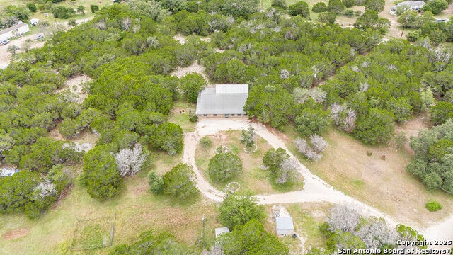 130 Ranch Rd, Pipe Creek