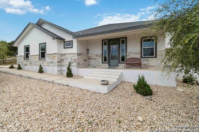 115 Sendera Way, Canyon Lake