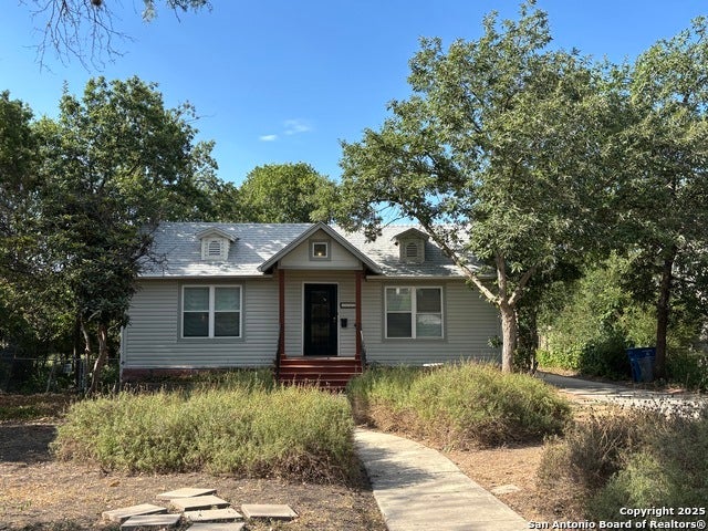 1122 Garraty, Terrell Hills