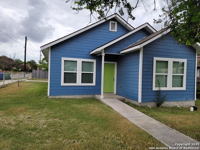 3402 W Salinas, San Antonio