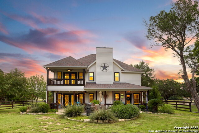 218 Deerwood, Bandera