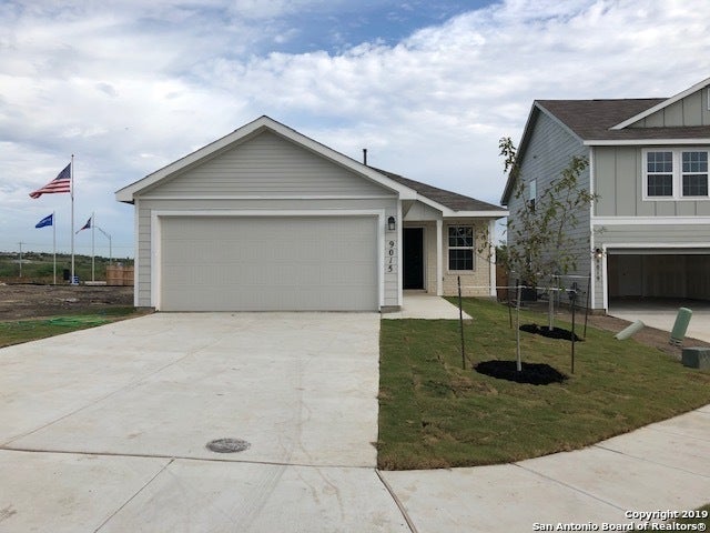9015 Little Hoss, San Antonio
