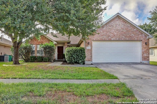 8346 Copperglen, Converse