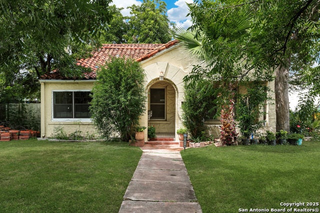 1619 W. Kings Hwy, San Antonio