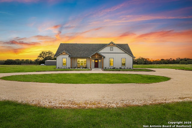 County Road 355, Hondo