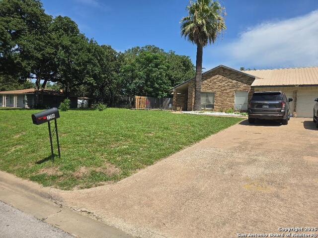 2206 N Murray, Rockdale