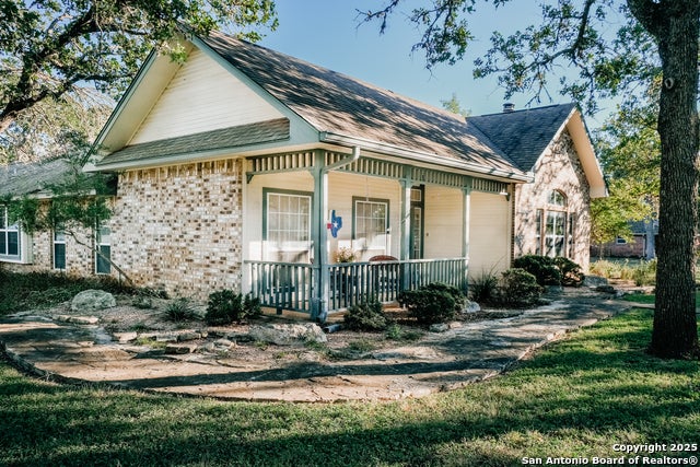 309 E Oak Wood Rd, Kerrville