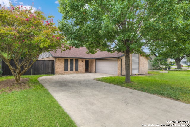 627 Summerwood, New Braunfels