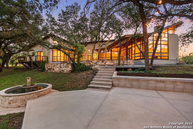 5620 Mount Helen, San Antonio