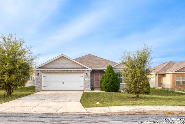 7211 Marina Del Rey, Converse