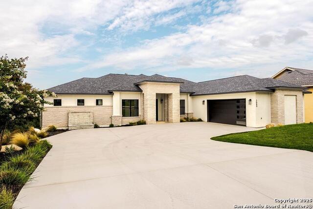 2089 Summit Crest Dr, Kerrville