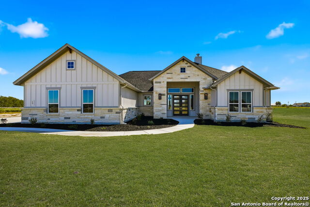 167 Pradera Ridge Drive, Floresville