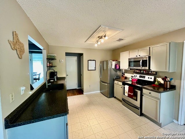 3043 Solitaire Hill, San Antonio