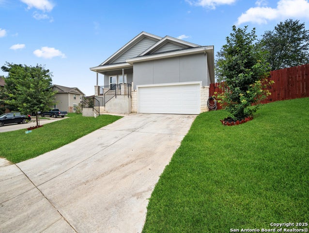 6502 Woodstock, San Antonio