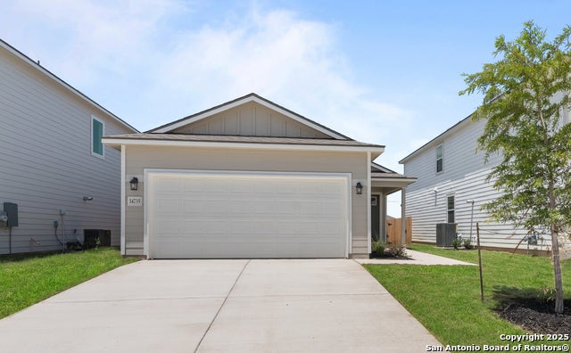 14735 Sweet Clover, San Antonio