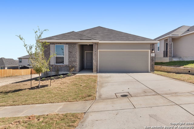 5122 Briscoe Bluff, Converse