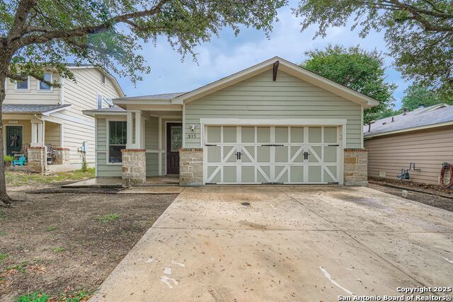 317 Sandy Shl, Boerne