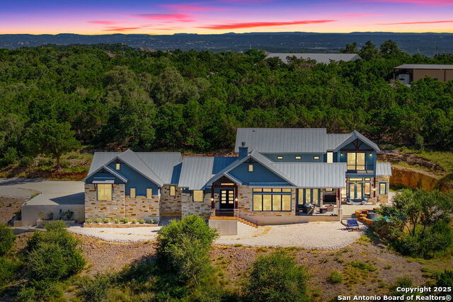 1023 Comanche Ridge, New Braunfels